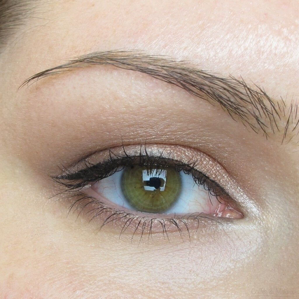 Permanentní make-up očních linek